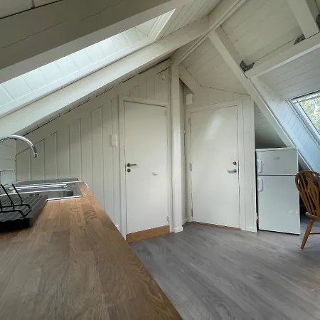 Stunning Hilltop Nest Unparalleled Views At Ap 17